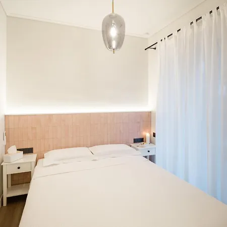 Appartamento Anassa Steps From The Sea - Private Parking Kalamata